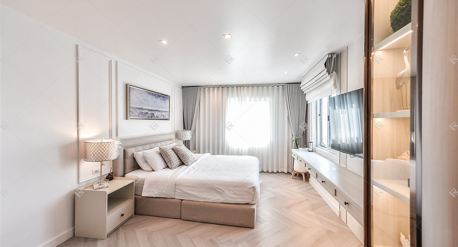 For rent 2 ベッドルーム condo in Yan Nawa, Bangkok