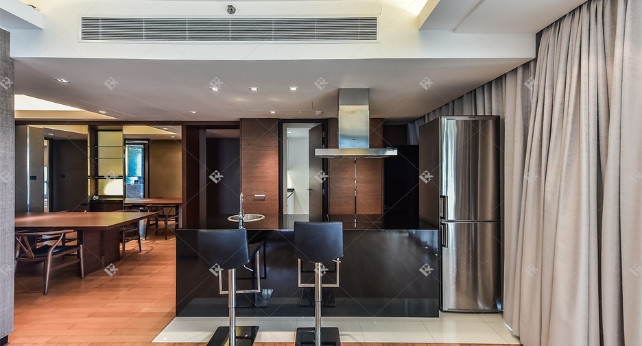 For sale 2 bedrooms condo in Si Racha, Chonburi