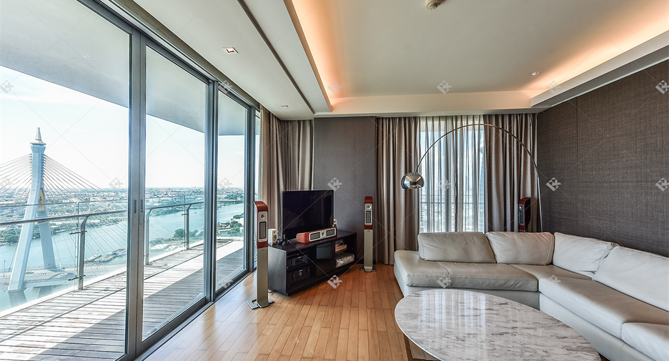 For sale 2 bedrooms condo in Si Racha, Chonburi