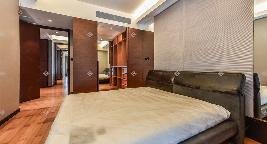 For sale 2 bedrooms condo in Si Racha, Chonburi