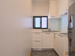For sale 2 bedrooms condo in Phra Khanong, Bangkok