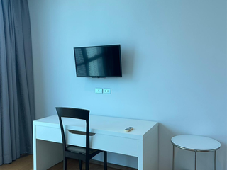 For sale 3 ベッドルーム condo in Khlong Toei, Bangkok