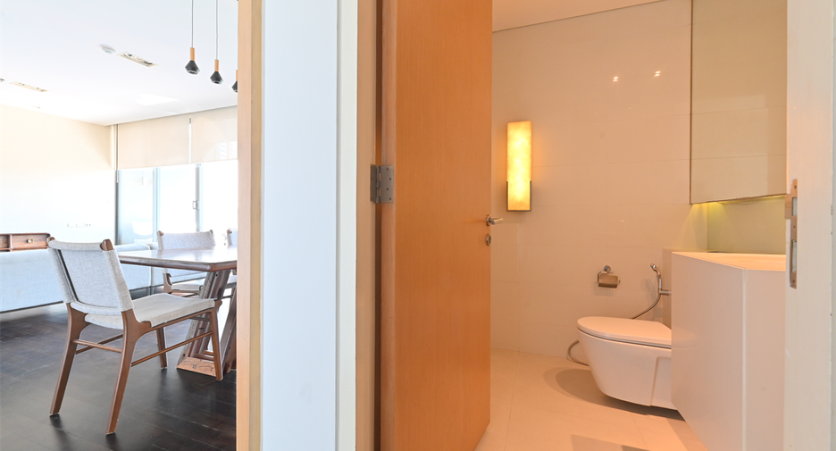 À vendre 2 chambres condo à Khlong Toei, Bangkok