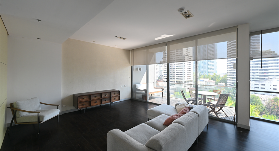 À vendre 2 chambres condo à Khlong Toei, Bangkok