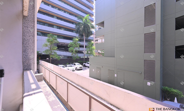 For sale 2 bedrooms condo in Watthana, Bangkok
