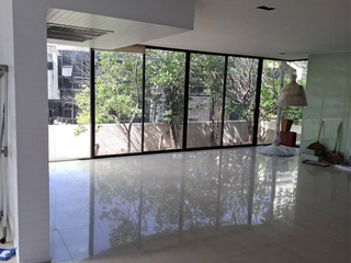 ขาย 3 ห้องนอน คอนโด ใน วัฒนา, กรุงเทพฯ