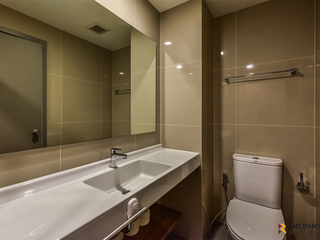 For sale 2 bedrooms condo in Khlong San, Bangkok