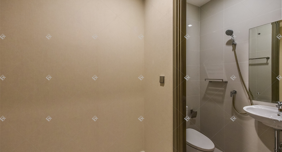 À vendre 3 chambres condo à Khlong Toei, Bangkok