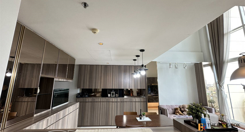 Condo en venta de 2 habitaciones en Sathon, Bangkok