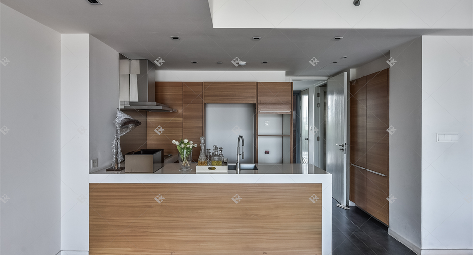Wohnung zum Kauf mit 3 Zimmer in Yan Nawa, Bangkok