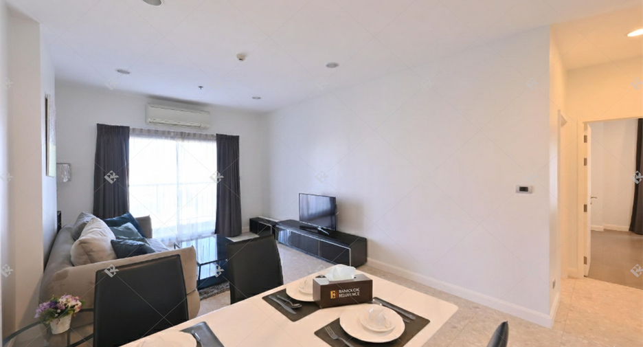 For sale 2 ベッドルーム condo in Khlong Toei, Bangkok
