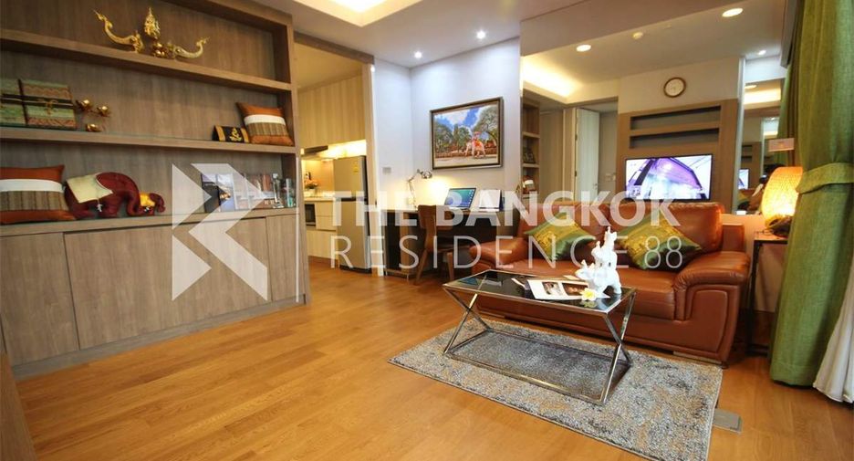 For sale 2 bedrooms condo in Khlong Toei, Bangkok
