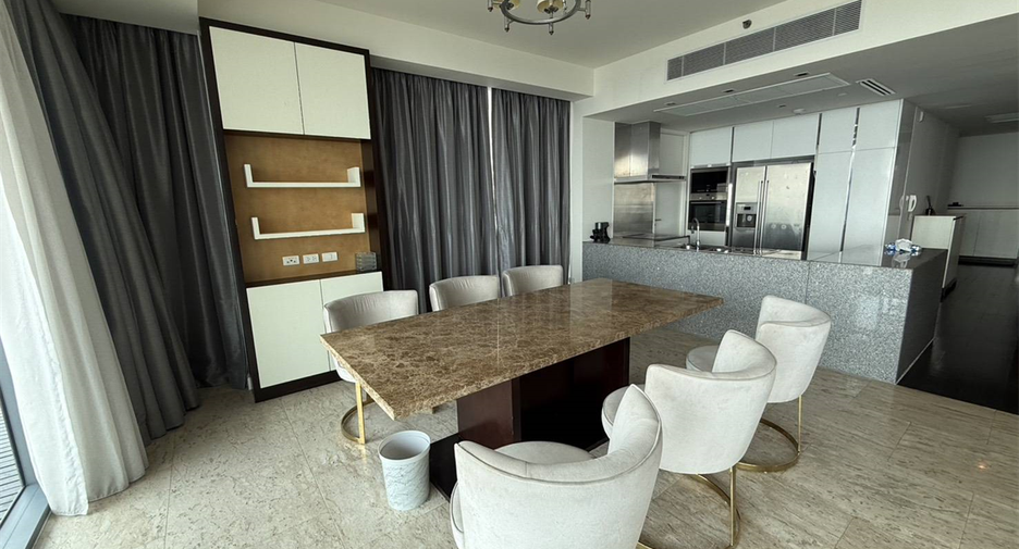 Wohnung zum Kauf mit 3 Zimmer in Yan Nawa, Bangkok