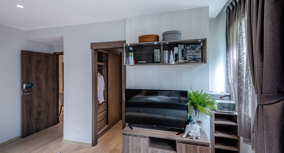 For sale 2 ベッドルーム condo in Watthana, Bangkok