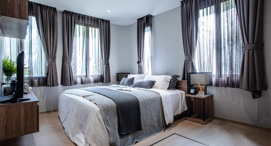 For sale 2 ベッドルーム condo in Watthana, Bangkok