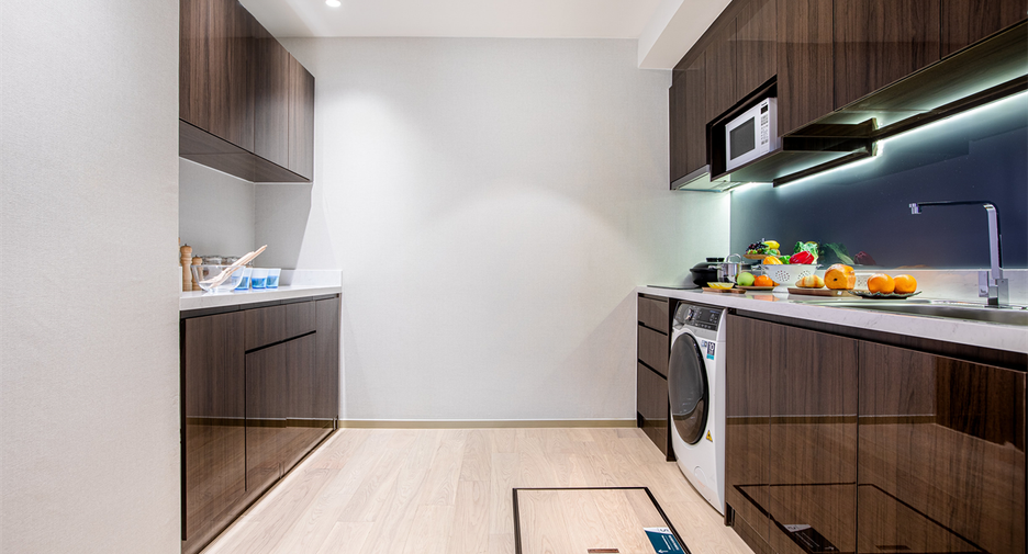For sale 2 ベッドルーム condo in Watthana, Bangkok