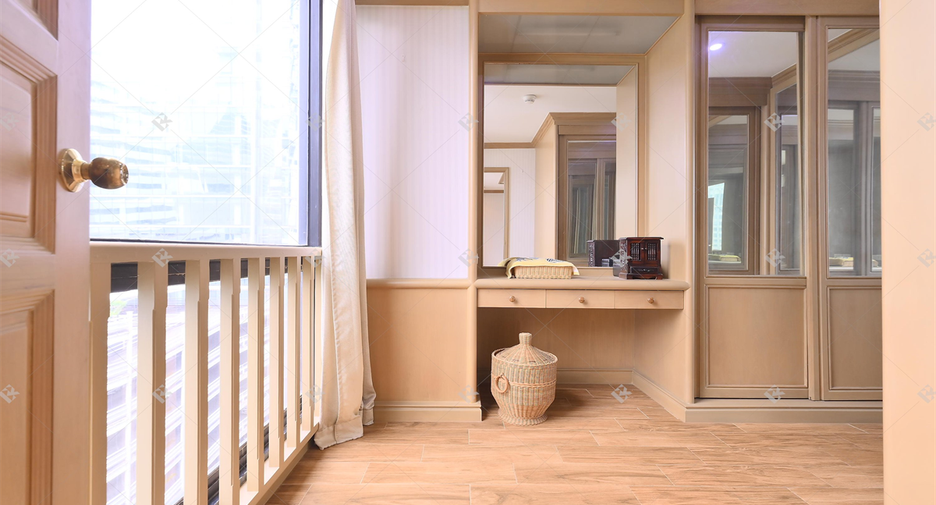 Wohnung zum Kauf mit 3 Zimmer in Pathum Wan, Bangkok