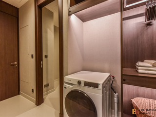 For sale 3 ベッドルーム condo in Khlong Toei, Bangkok