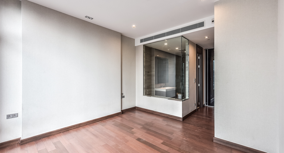 À vendre 2 chambres condo à Khlong Toei, Bangkok