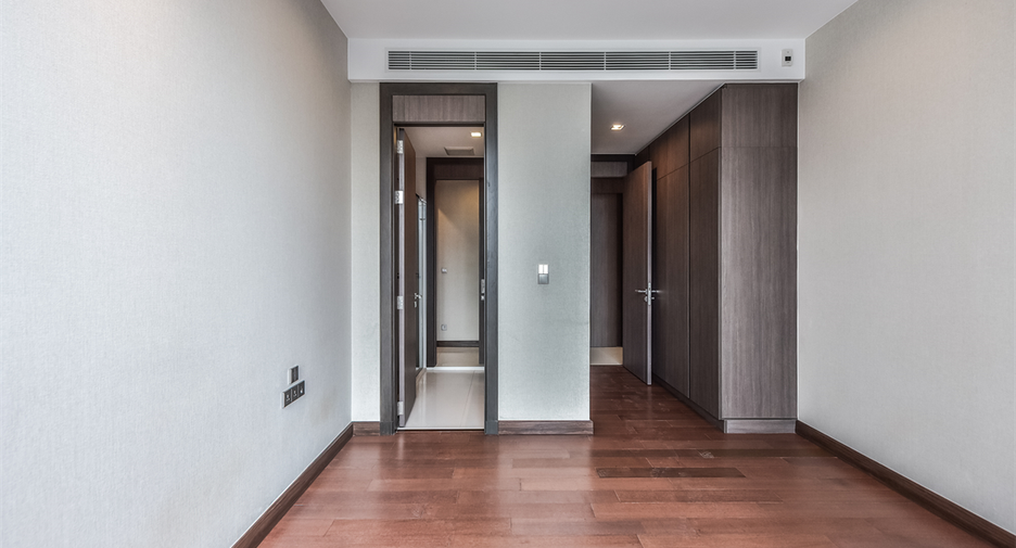 À vendre 2 chambres condo à Khlong Toei, Bangkok