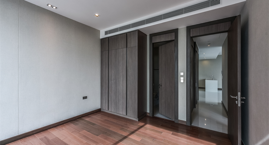 À vendre 2 chambres condo à Khlong Toei, Bangkok