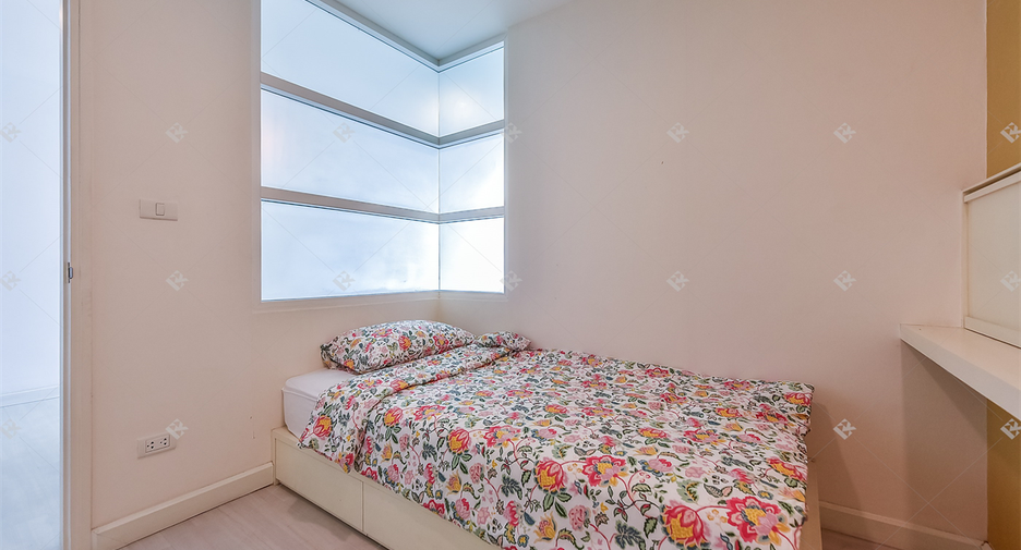 For sale 2 bedrooms condo in Khlong San, Bangkok
