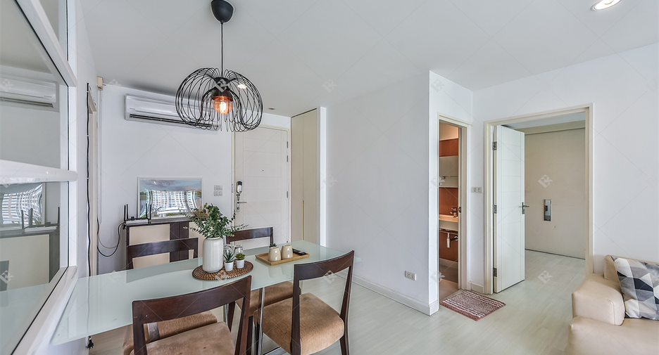 For sale 2 bedrooms condo in Khlong San, Bangkok