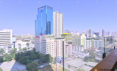 À vendre 2 chambres condo à Watthana, Bangkok