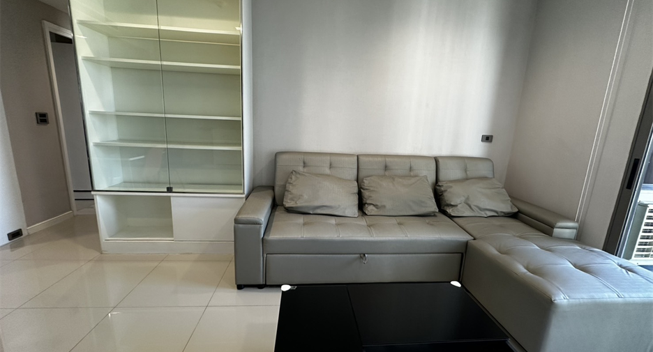 For sale 2 bedrooms condo in Yan Nawa, Bangkok