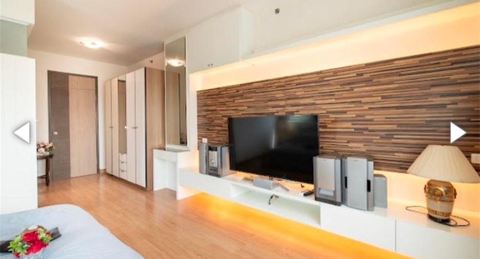 For sale 2 bedrooms condo in Bang Kho Laem, Bangkok