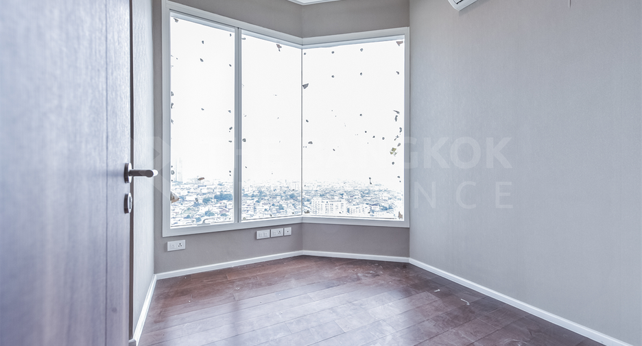 For sale 2 bedrooms condo in Bang Kho Laem, Bangkok