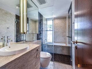 À vendre 4 chambres condo à Si Racha, Chonburi