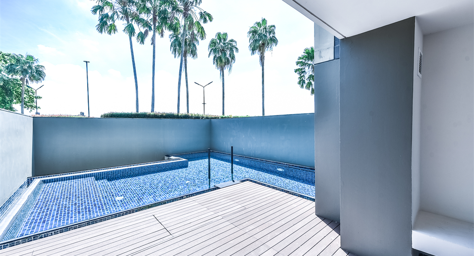 À vendre 4 chambres condo à Si Racha, Chonburi