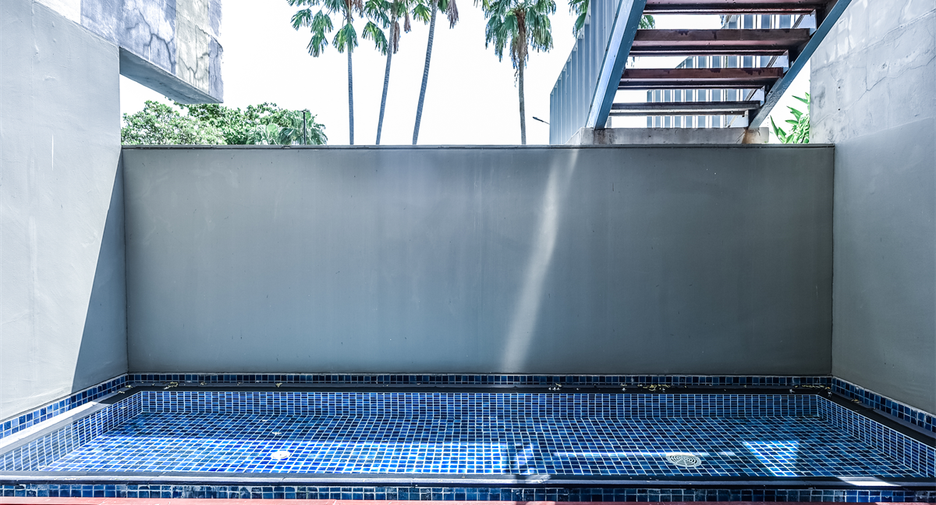 À vendre 4 chambres condo à Si Racha, Chonburi