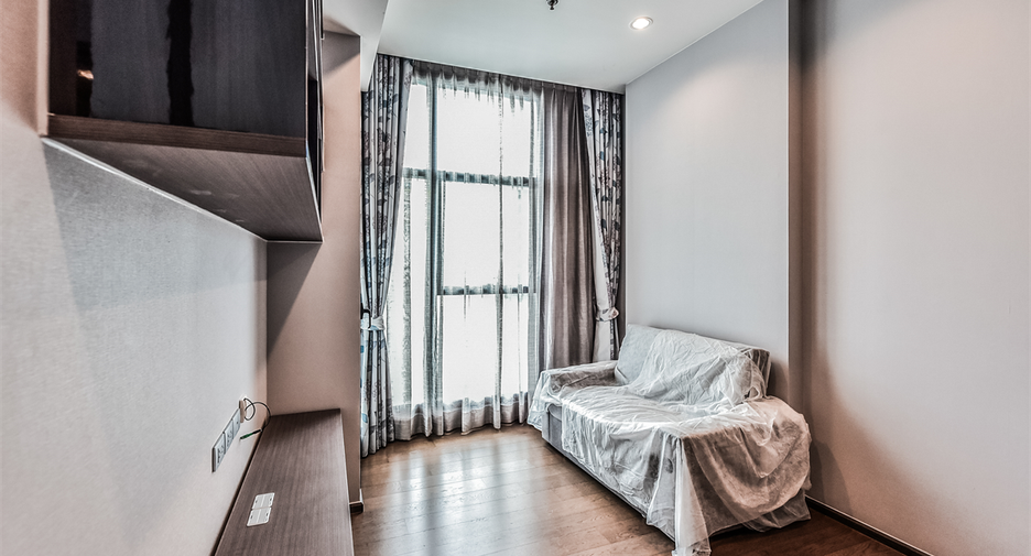 For sale 1 bed condo in Sathon, Bangkok