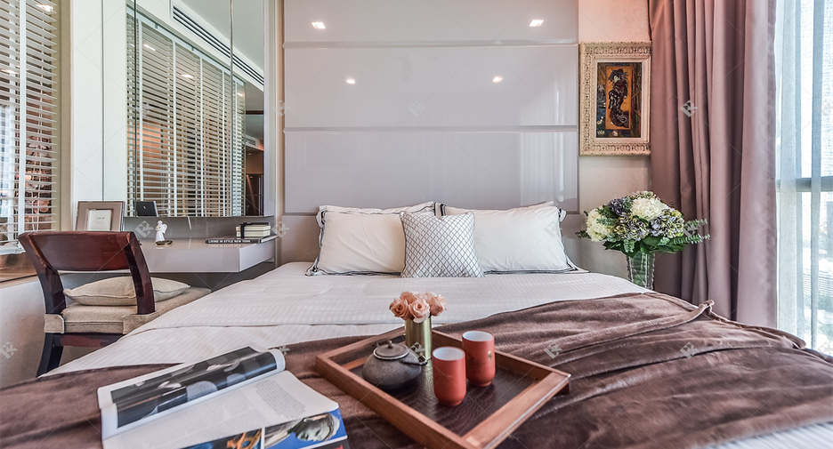 For sale 2 bedrooms condo in Sathon, Bangkok