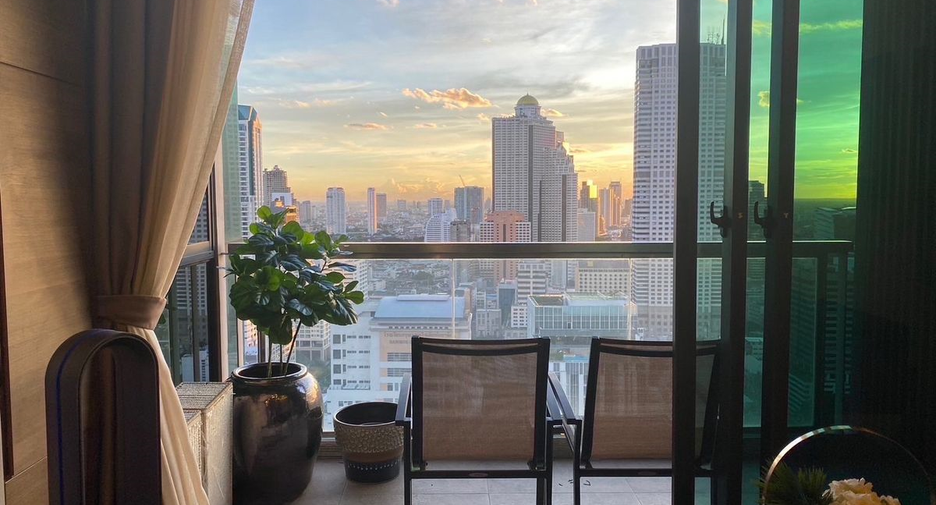 For sale 2 ベッドルーム condo in Sathon, Bangkok