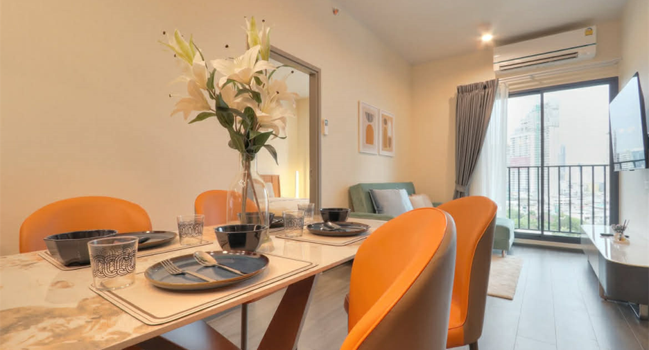 For sale 2 bedrooms condo in Khlong Toei, Bangkok