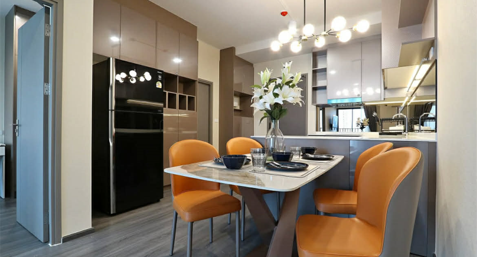 For sale 2 bedrooms condo in Khlong Toei, Bangkok