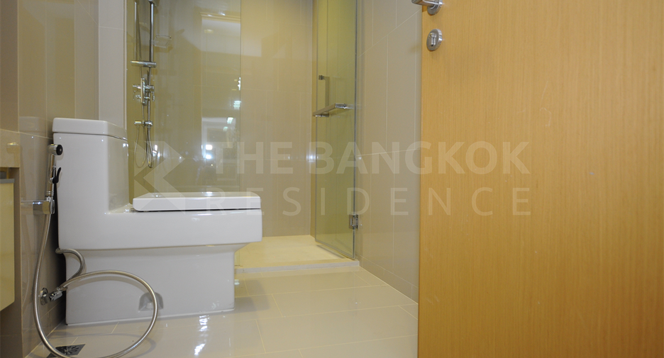 Condo en venta de 2 habitaciones en Khlong Toei, Bangkok