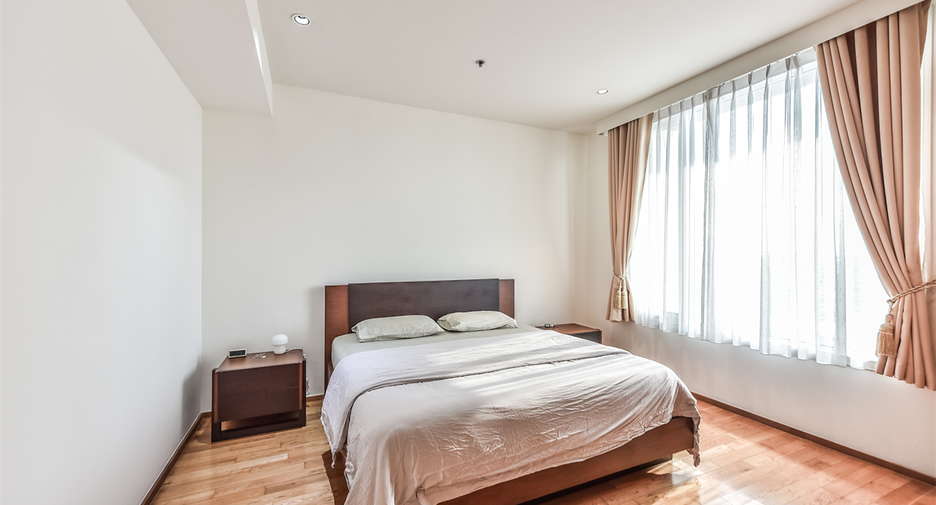 Condo en venta de 3 habitaciones en Sathon, Bangkok