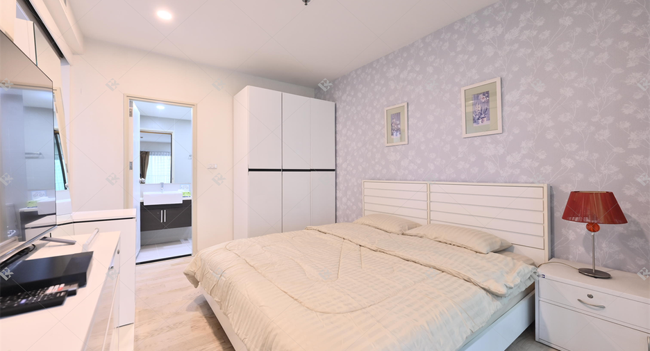 For sale 1 Beds condo in Khlong Toei, Bangkok