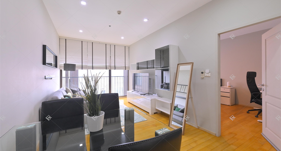 For sale 1 Beds condo in Khlong Toei, Bangkok