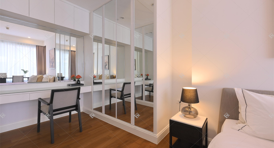 For sale 2 bedrooms condo in Pathum Wan, Bangkok
