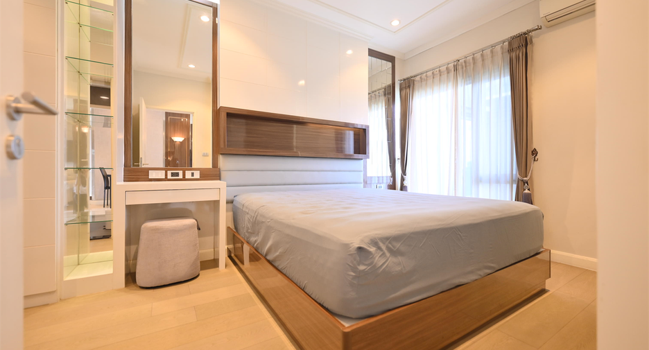 Wohnung zum Kauf mit 1 Zimmer in Khlong Toei, Bangkok