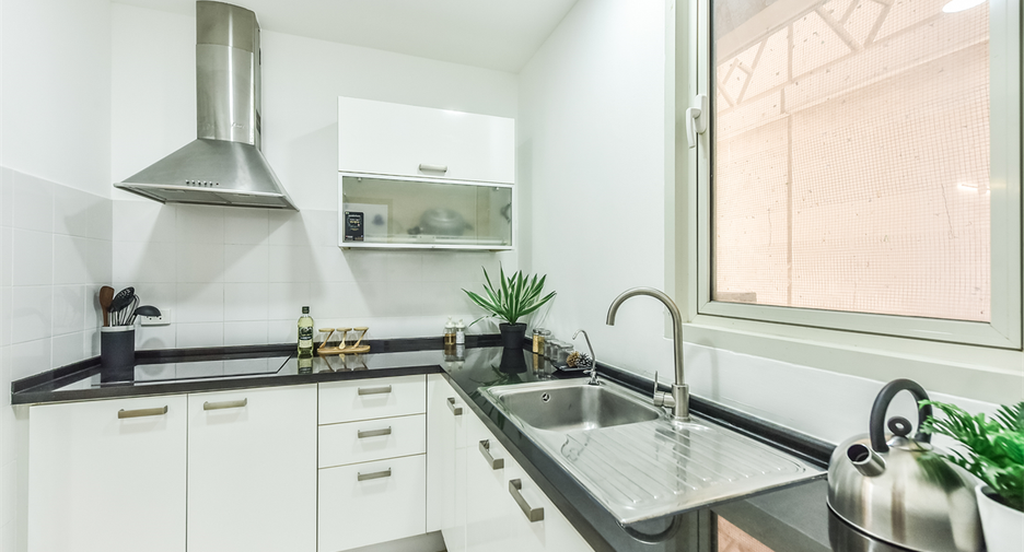 For sale 2 bedrooms condo in Watthana, Bangkok
