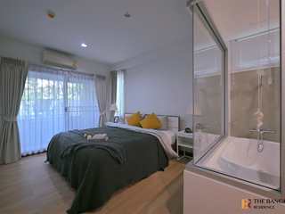 For sale 2 bedrooms condo in Khlong Toei, Bangkok
