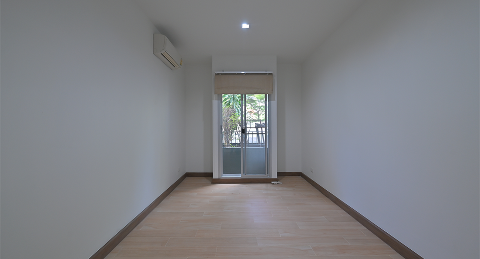 Wohnung zum Kauf mit 2 Zimmer in Khlong Toei, Bangkok