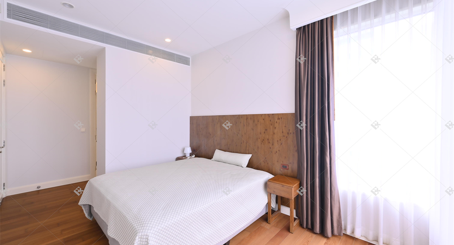For sale 2 bedrooms condo in Pathum Wan, Bangkok