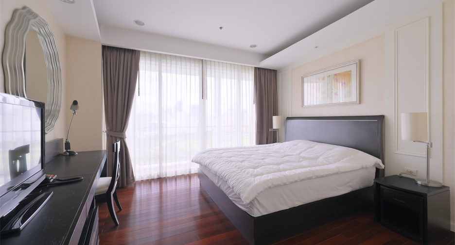 For sale 2 ベッドルーム condo in Pathum Wan, Bangkok